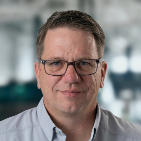 Brad Whitaker, Master Technician